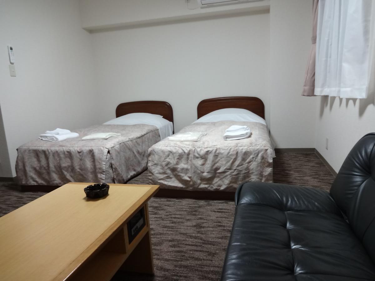 Ushiku City Hotel Ekimaekan מראה חיצוני תמונה